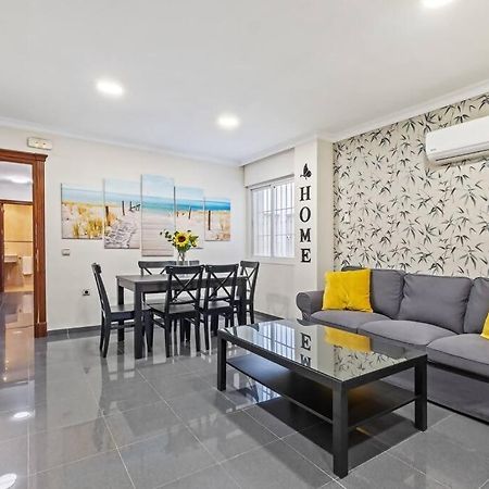 Apartamento Piso En Atarazanas Málaga Exterior foto