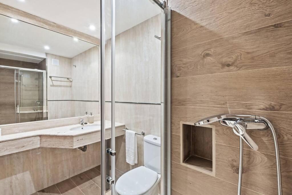 Apartamento Piso En Atarazanas Málaga Exterior foto