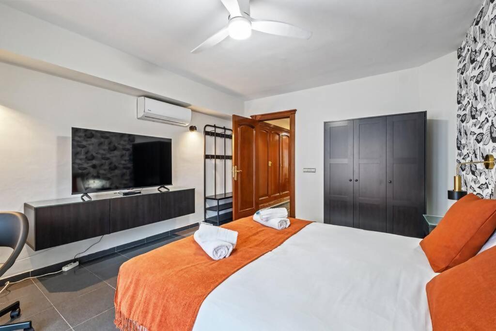 Apartamento Piso En Atarazanas Málaga Exterior foto